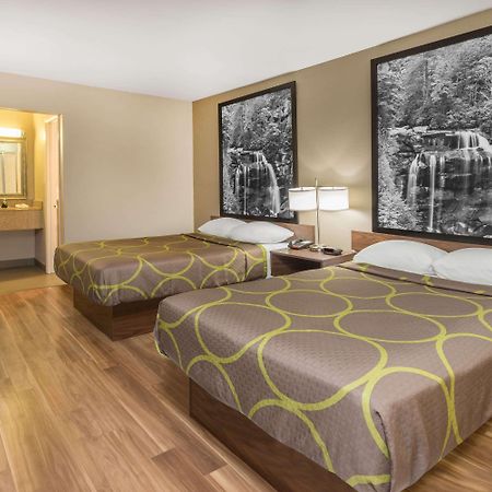 Super 8 By Wyndham Asheville Airport Fletcher Kültér fotó